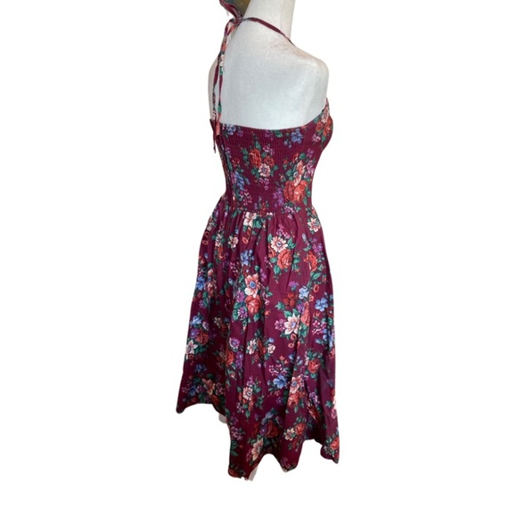 Vintage 80’s multi colored floral print halter neck dress w/sweetheart neckline - Picture 3 of 14